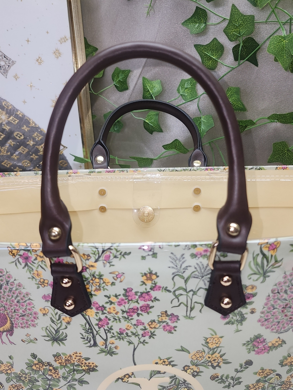 Authentic Tory Burch Retail Shopping Bag In PVC - Picture 9 of 10